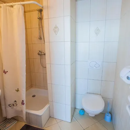 Lazur W Kwiatach Wladyslawowo