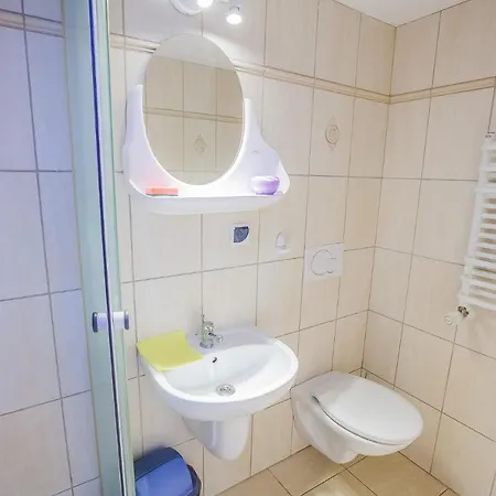 Lazur W Kwiatach Homestay